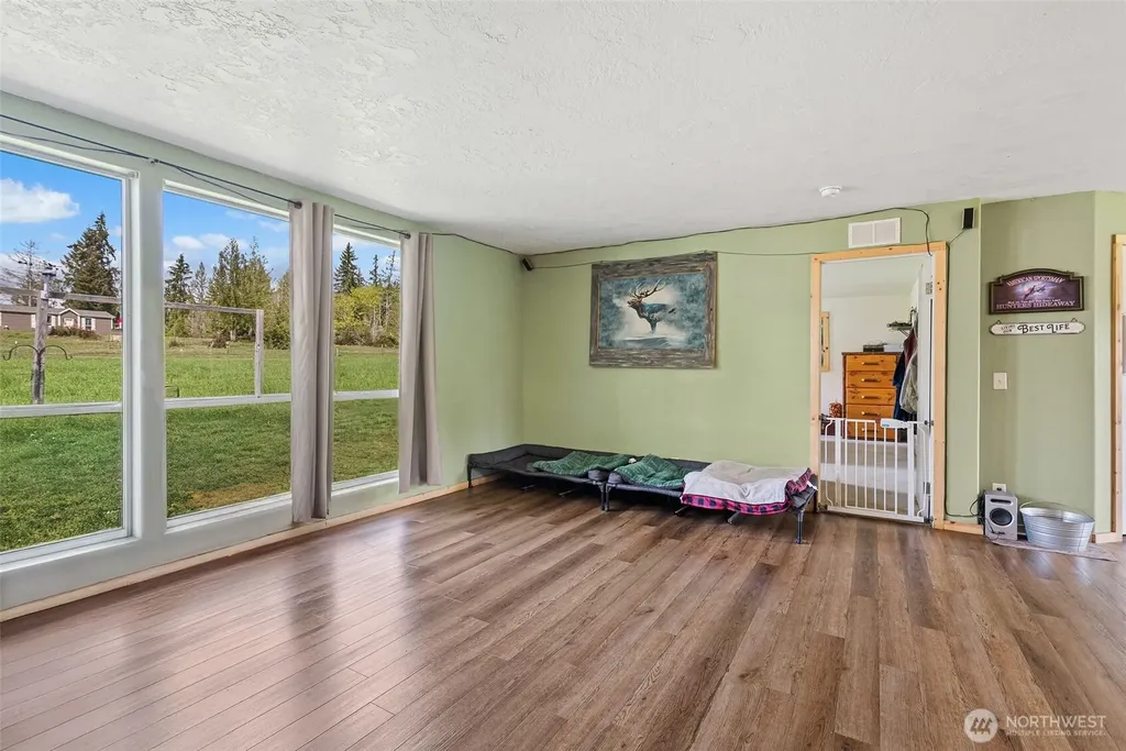 291 E Orchid Lane Grapeview WA 98546