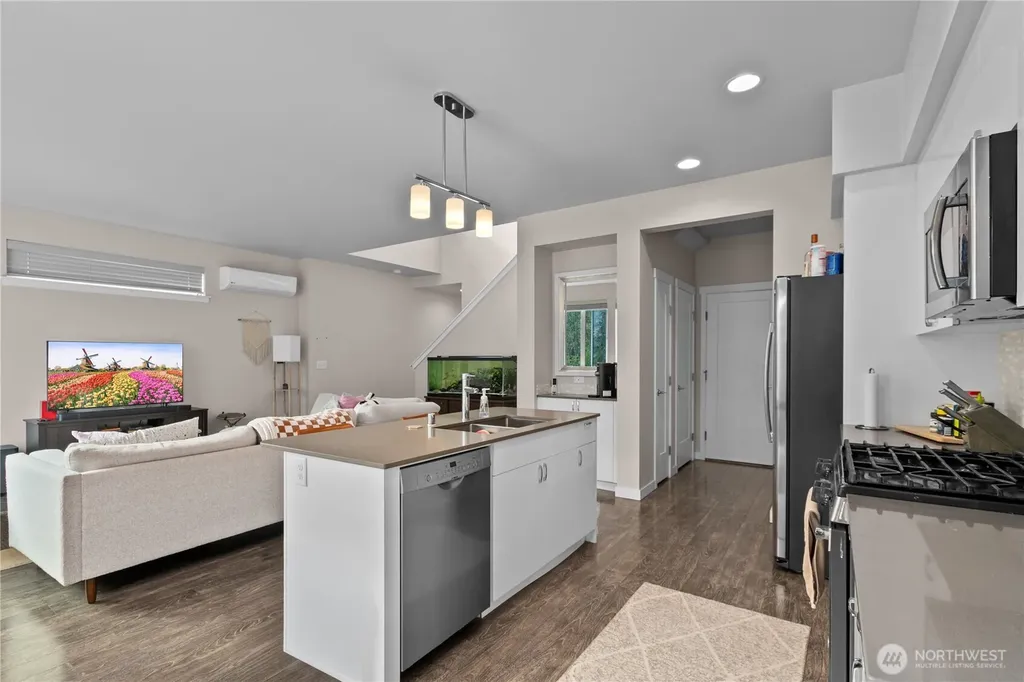 517 Spring Vista Place Bellingham WA 98226