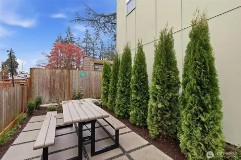 14608 Corliss Avenue N Shoreline WA 98133