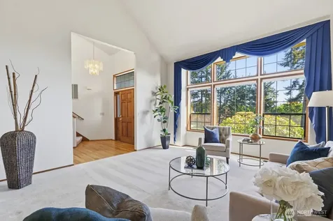 5005 NW Terrace View Drive Bremerton WA 98312