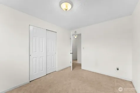 15714 64th Avenue Ct E Puyallup WA 98375