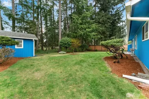 15714 64th Avenue Ct E Puyallup WA 98375