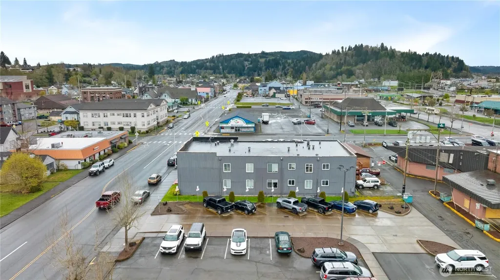 215 E 1st Street Aberdeen WA 98520