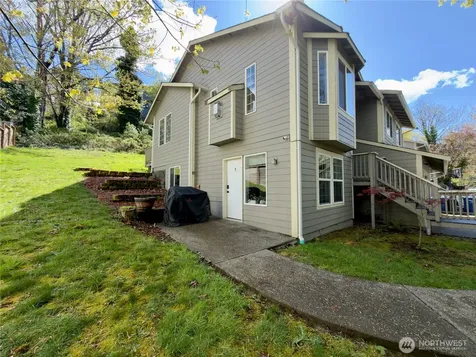 5062 23rd Avenue SW Seattle WA 98106