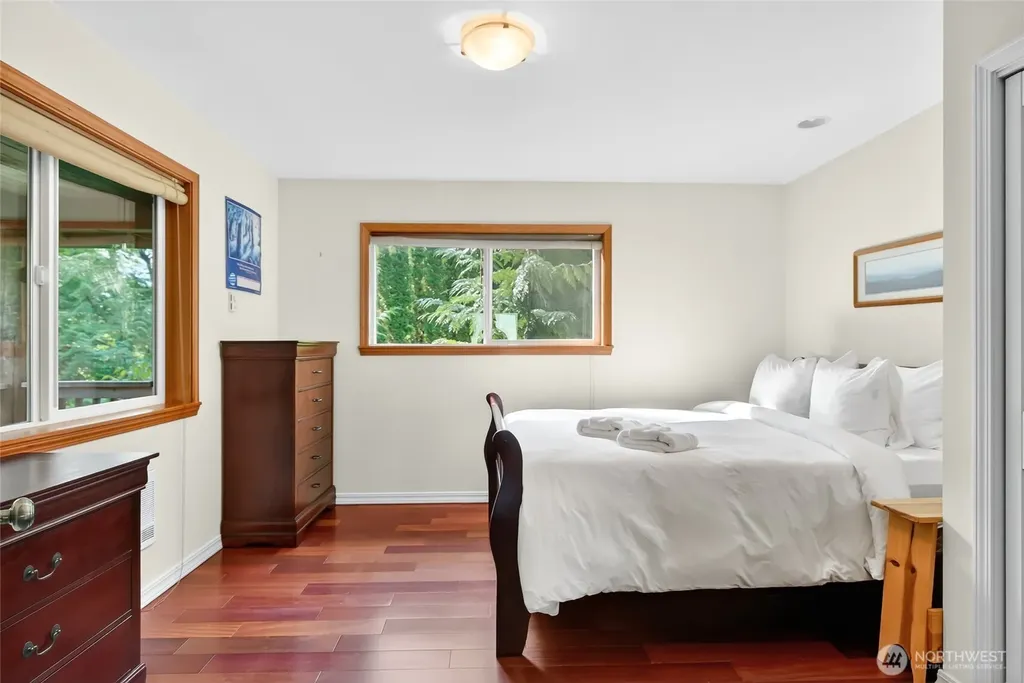 11062 Whistler Lane Deming WA 98244