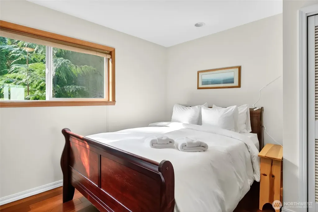 11062 Whistler Lane Deming WA 98244