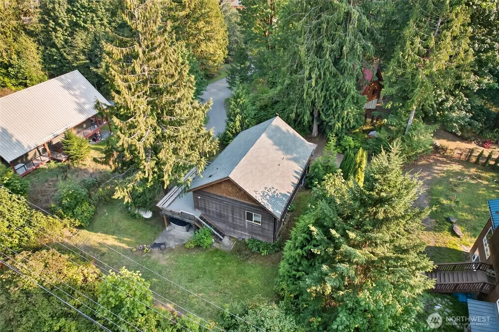 11062 Whistler Lane Deming WA 98244