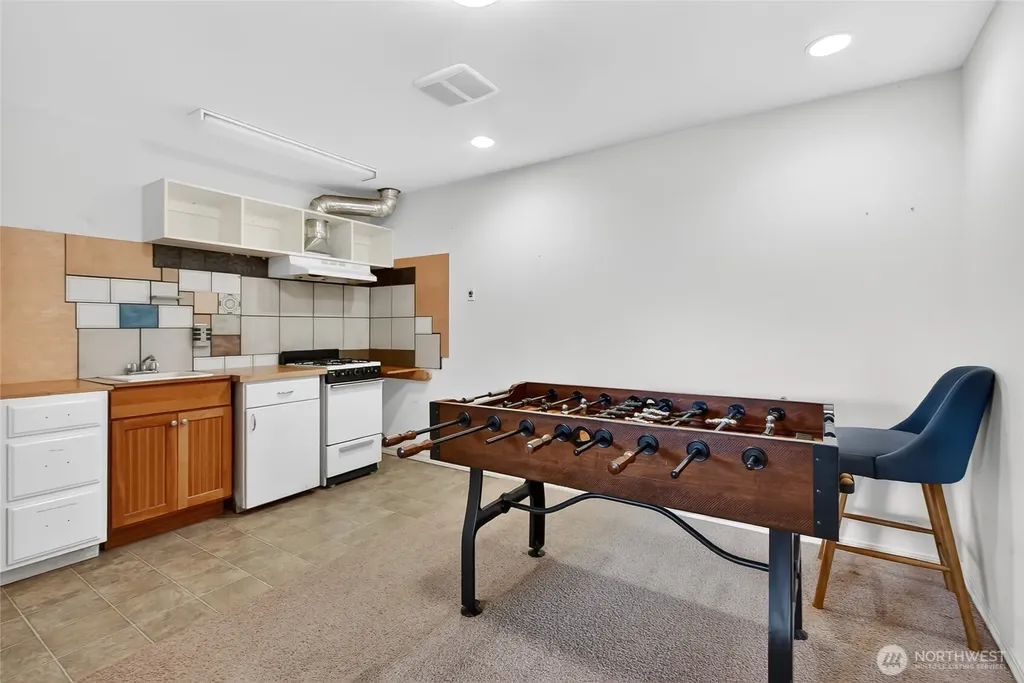 11062 Whistler Lane Deming WA 98244