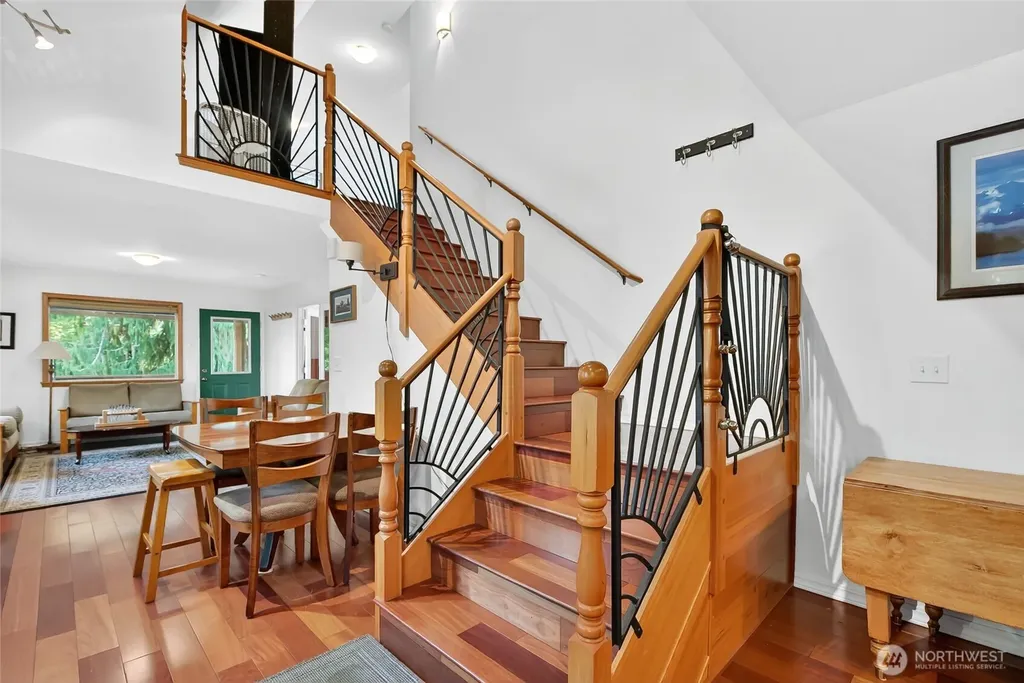11062 Whistler Lane Deming WA 98244