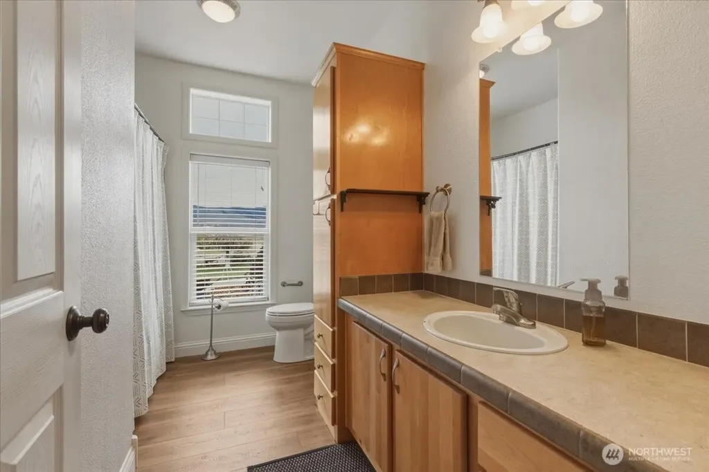 7 Horizon Drive Tonasket WA 98855