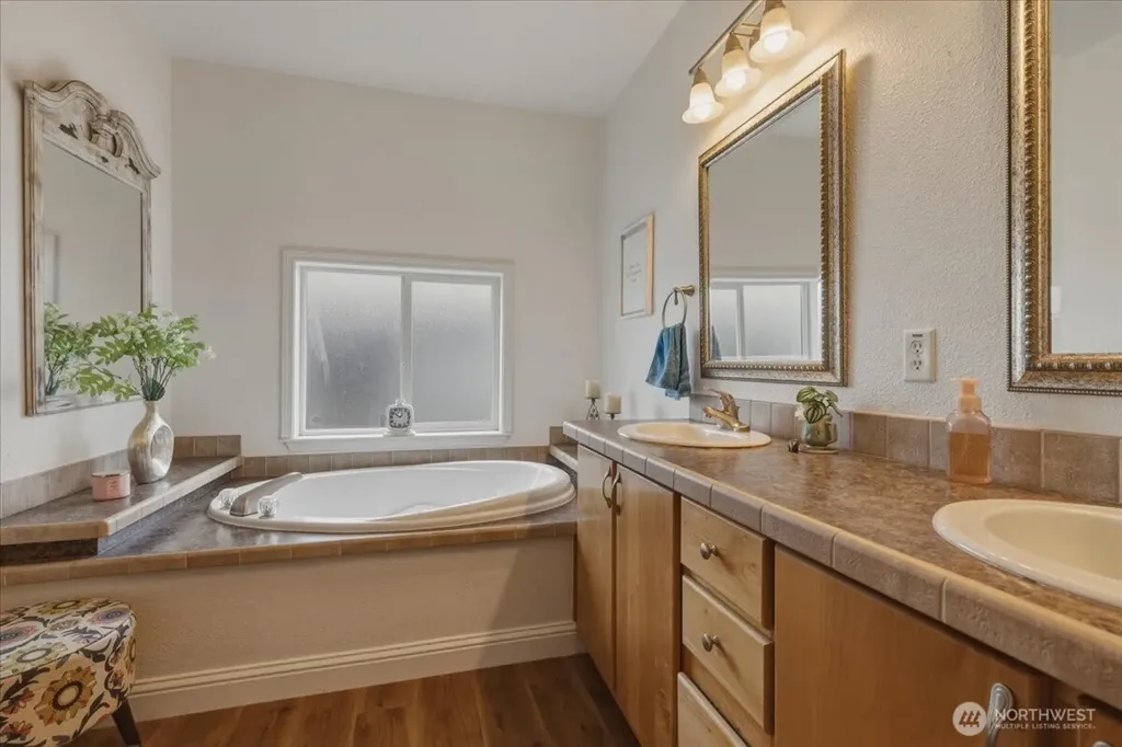 7 Horizon Drive Tonasket WA 98855