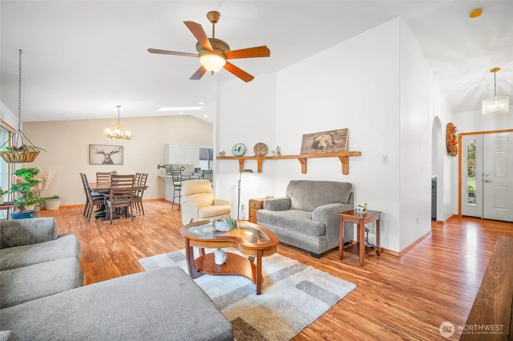 21211 89th Avenue NE Arlington WA 98223