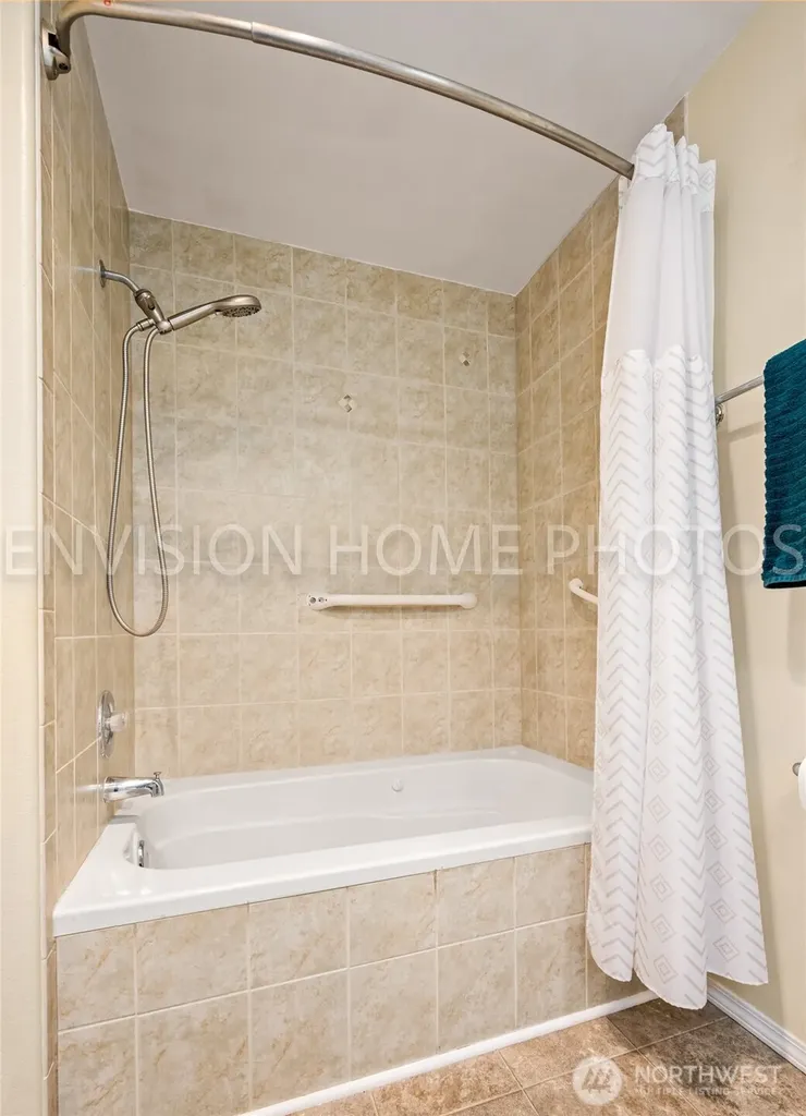 21211 89th Avenue NE Arlington WA 98223
