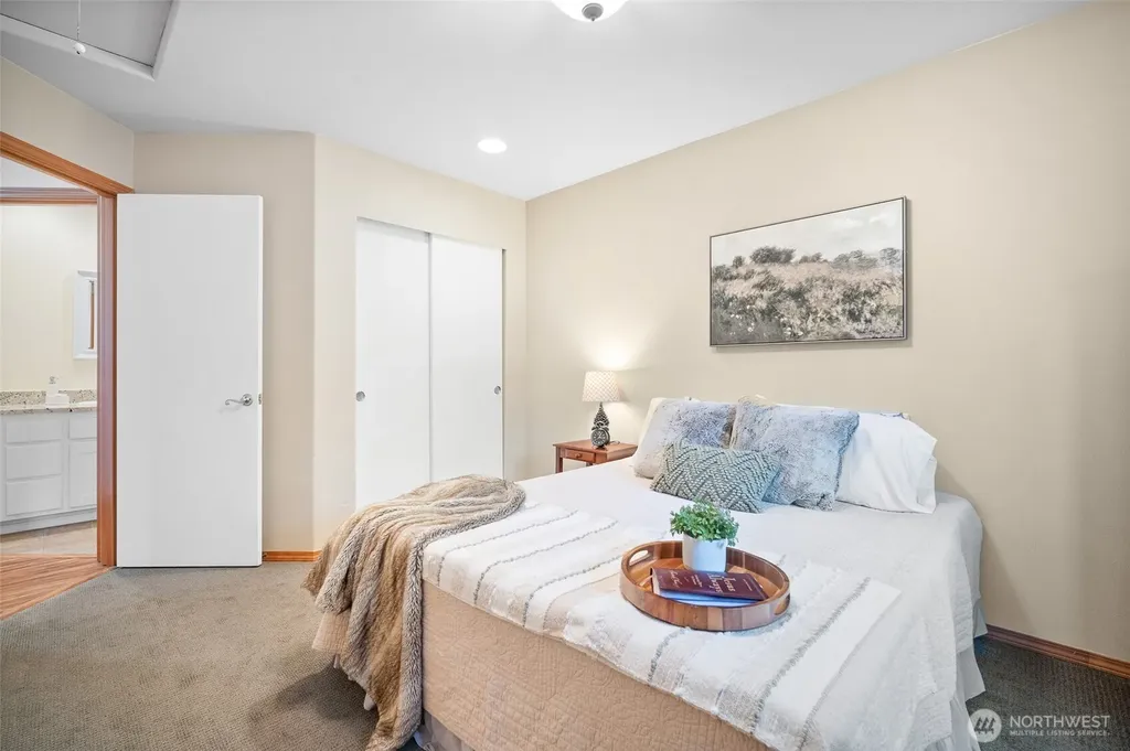 21211 89th Avenue NE Arlington WA 98223