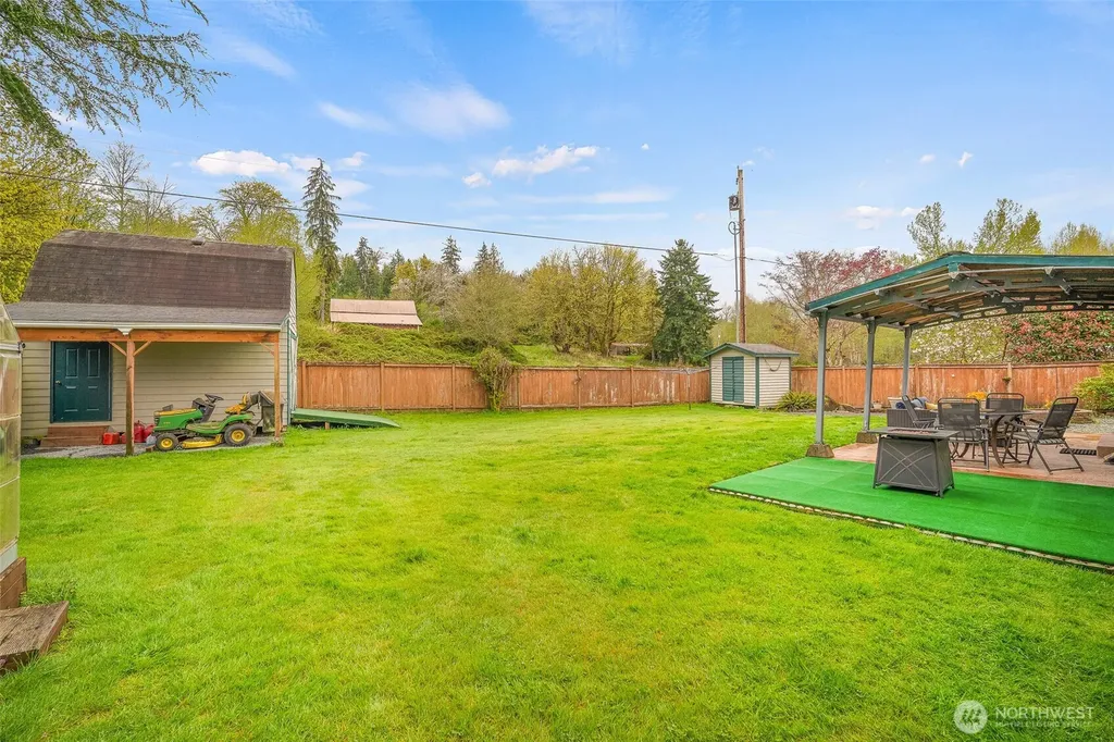 21211 89th Avenue NE Arlington WA 98223