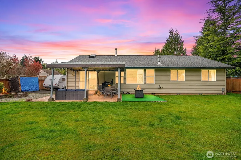 21211 89th Avenue NE Arlington WA 98223