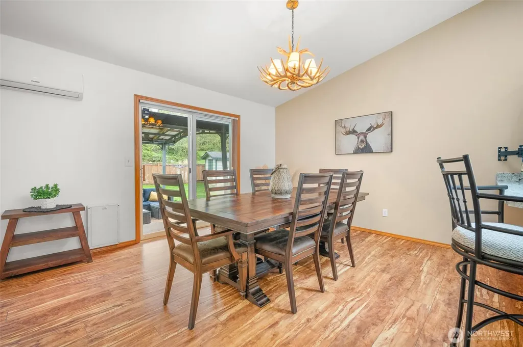 21211 89th Avenue NE Arlington WA 98223
