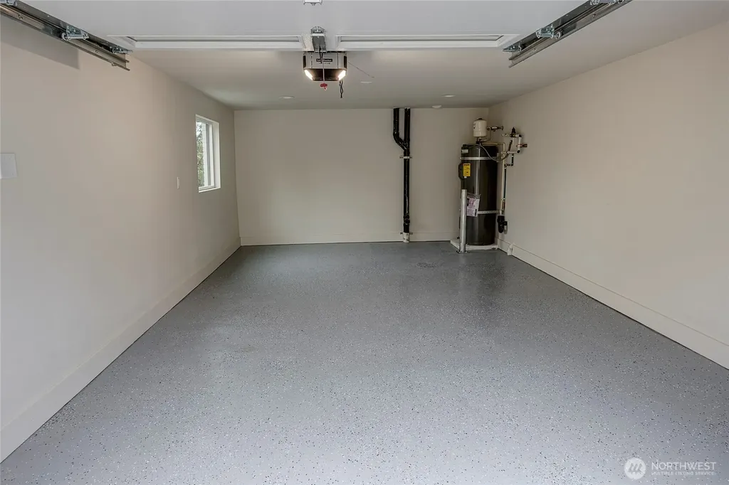 505 W Kinnear Place Seattle WA 98119
