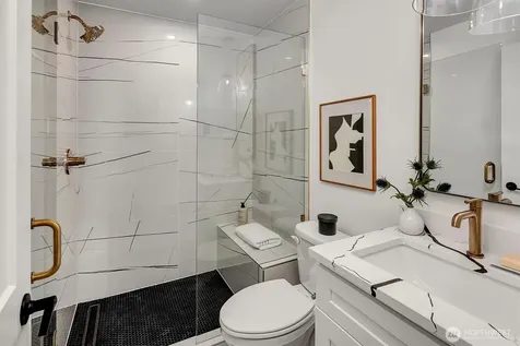 505 W Kinnear Place Seattle WA 98119