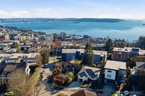 505 W Kinnear Place Seattle WA 98119