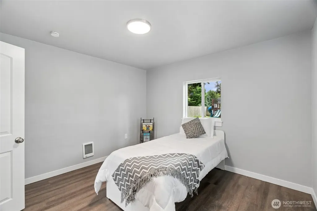 7609 A Street Tacoma WA 98408