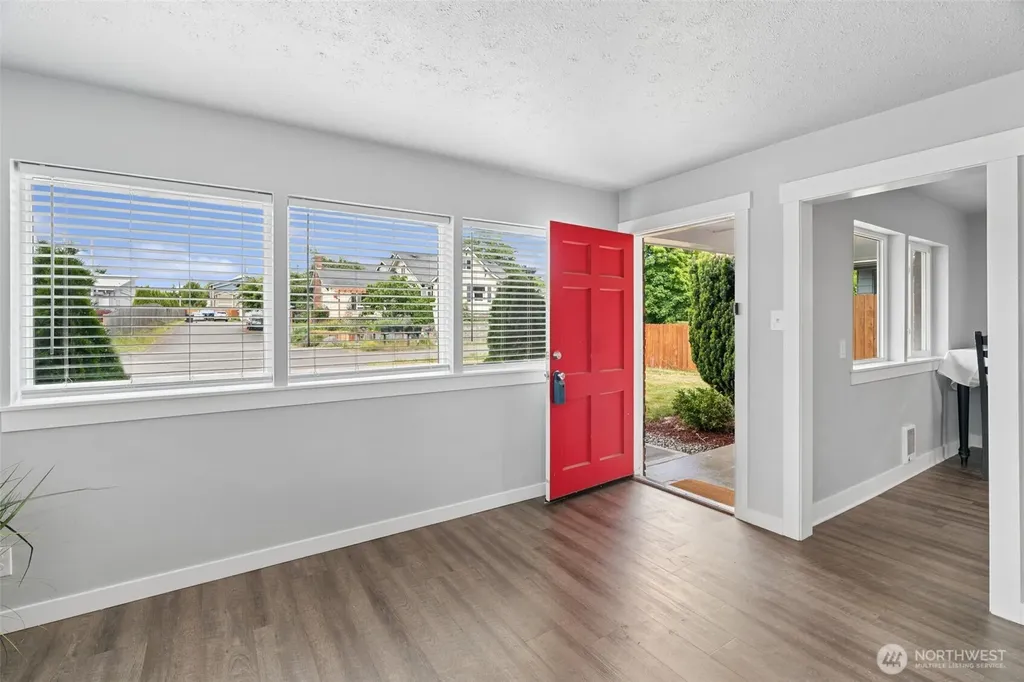 7609 A Street Tacoma WA 98408
