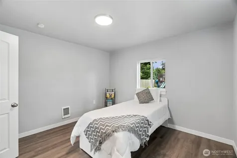 7609 A Street Tacoma WA 98408