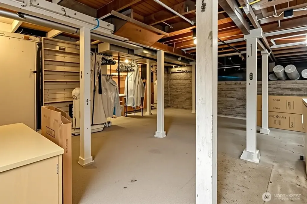 208 F Street SE Auburn WA 98002