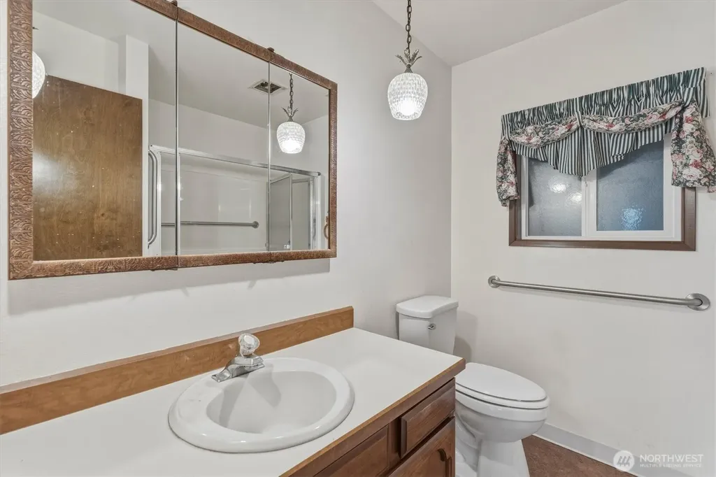 106 Lowrane Drive Kelso WA 98626