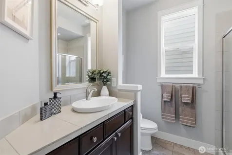 27260 SE 19th Place Sammamish WA 98075