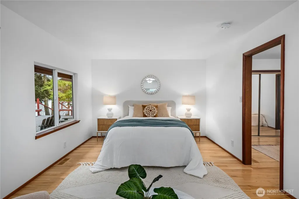 6810 NE Wood Bay Lane Poulsbo WA 98370