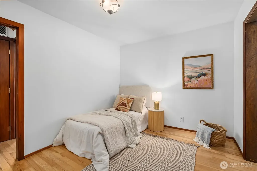 6810 NE Wood Bay Lane Poulsbo WA 98370