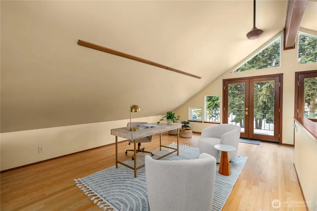 6810 NE Wood Bay Lane Poulsbo WA 98370