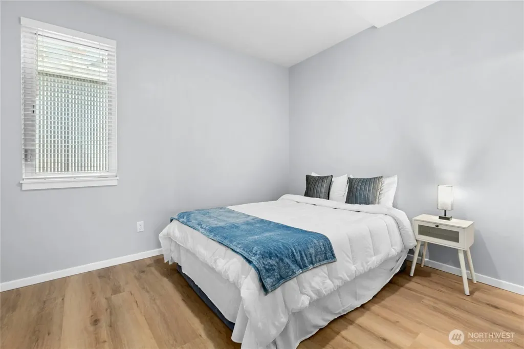 6641 Carleton Avenue S Seattle WA 98108