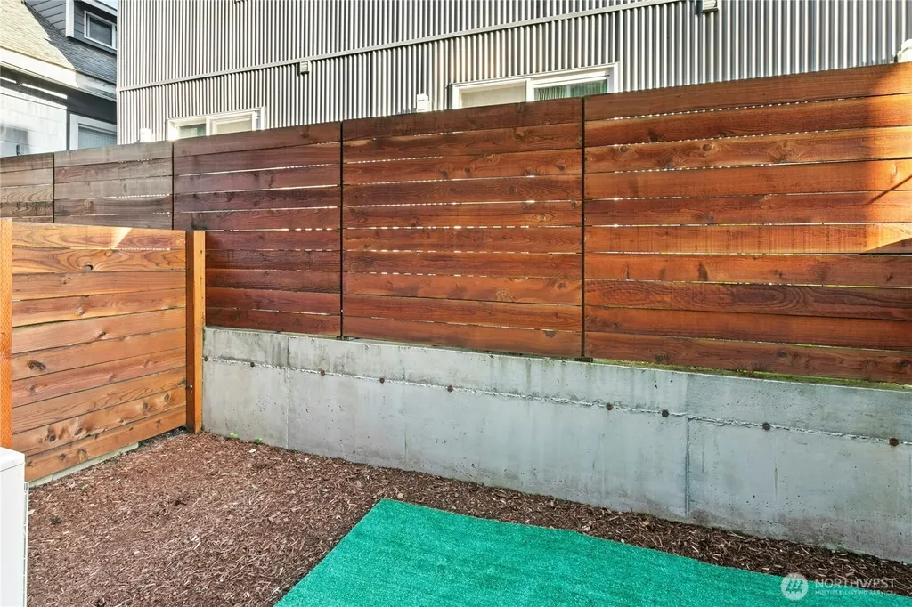 6641 Carleton Avenue S Seattle WA 98108