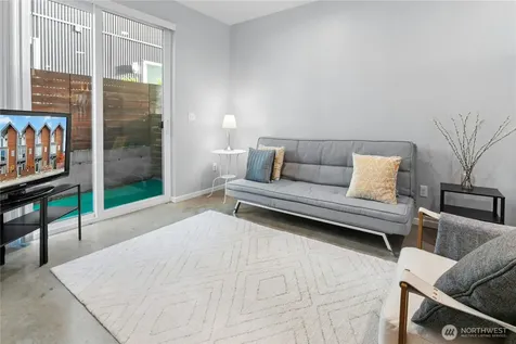 6641 Carleton Avenue S Seattle WA 98108