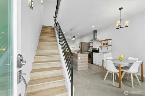 6641 Carleton Avenue S Seattle WA 98108