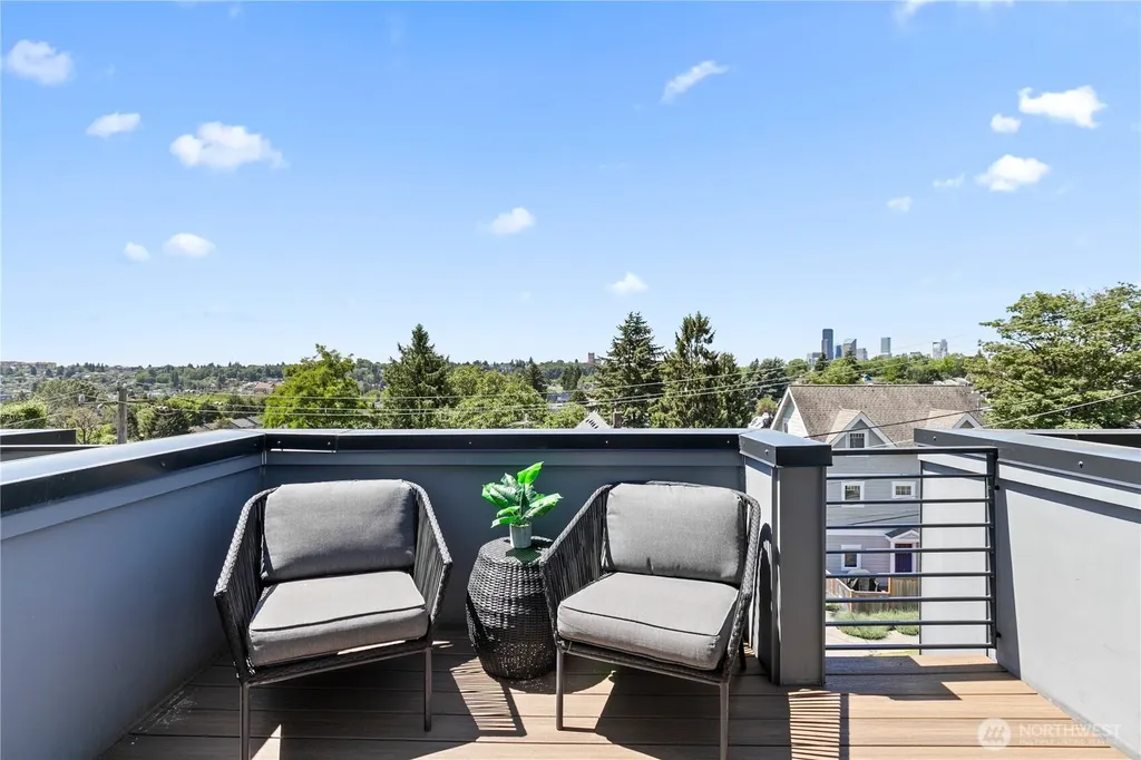 1310 Yakima Avenue S Seattle WA 98144