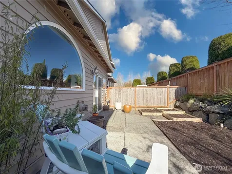 5807 14th Drive W Everett WA 98203