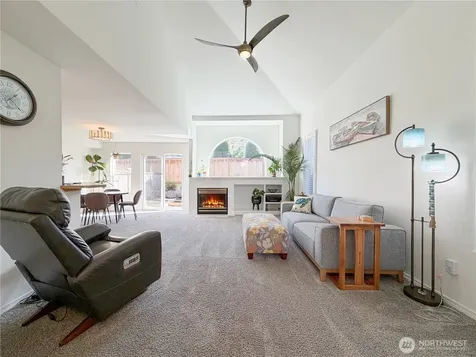 5807 14th Drive W Everett WA 98203