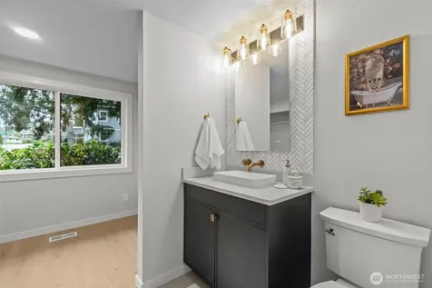3901 151st Avenue SE Bellevue WA 98006