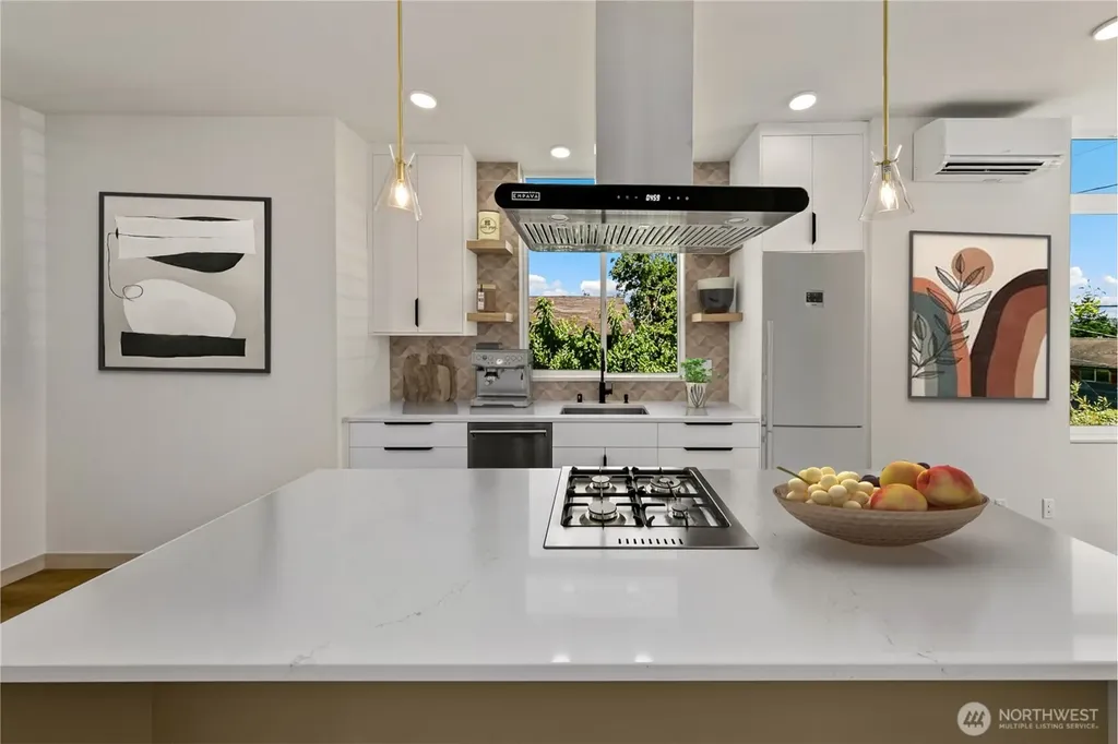 4306 S Holden Street Seattle WA 98118