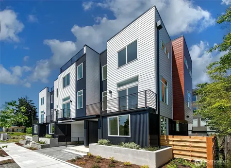 4306 S Holden Street Seattle WA 98118