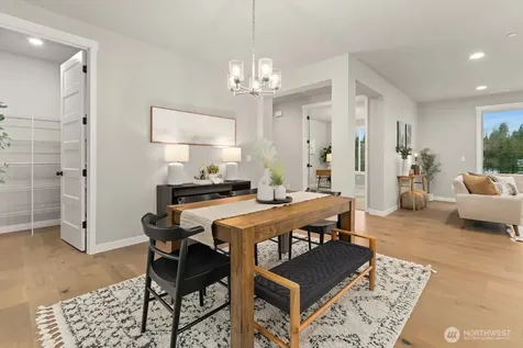 7907 S 132 Street Seattle WA 98178