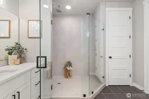 7907 S 132 Street Seattle WA 98178