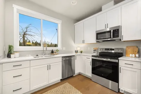7907 S 132 Street Seattle WA 98178