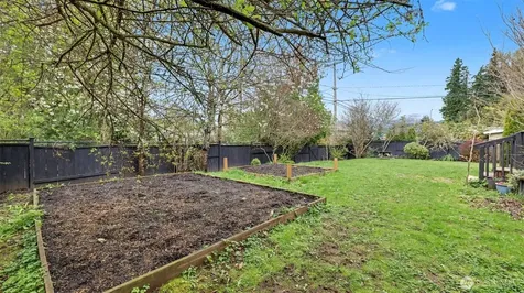 11204 148th Avenue SE Renton WA 98059