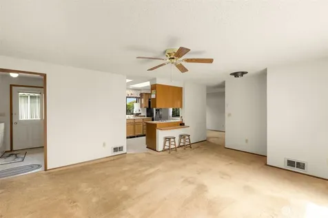 24124 8th Place W Bothell WA 98021