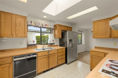 24124 8th Place W Bothell WA 98021