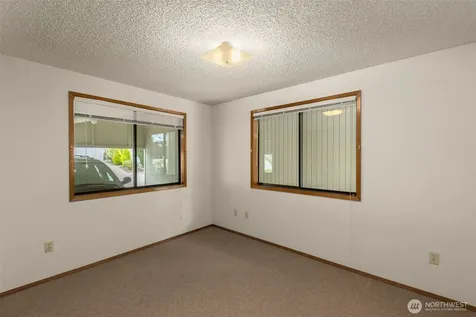 24124 8th Place W Bothell WA 98021